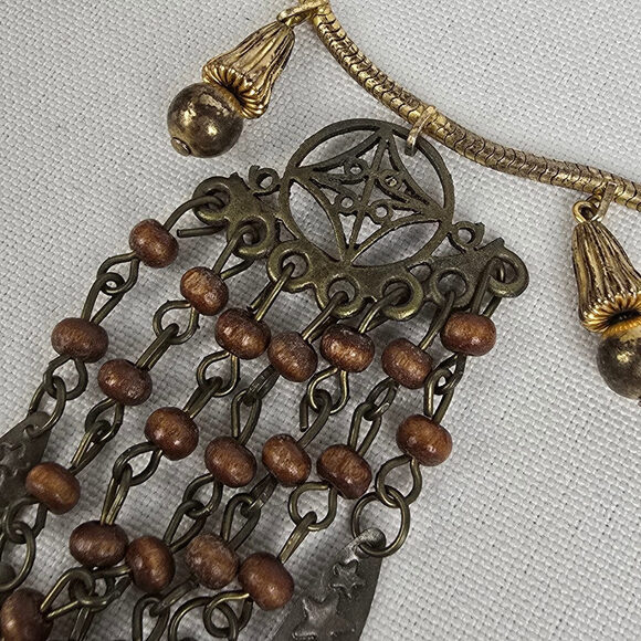 Vintage Reworked Gold Tone Fringe Pendant Necklace - Picture 3 of 7